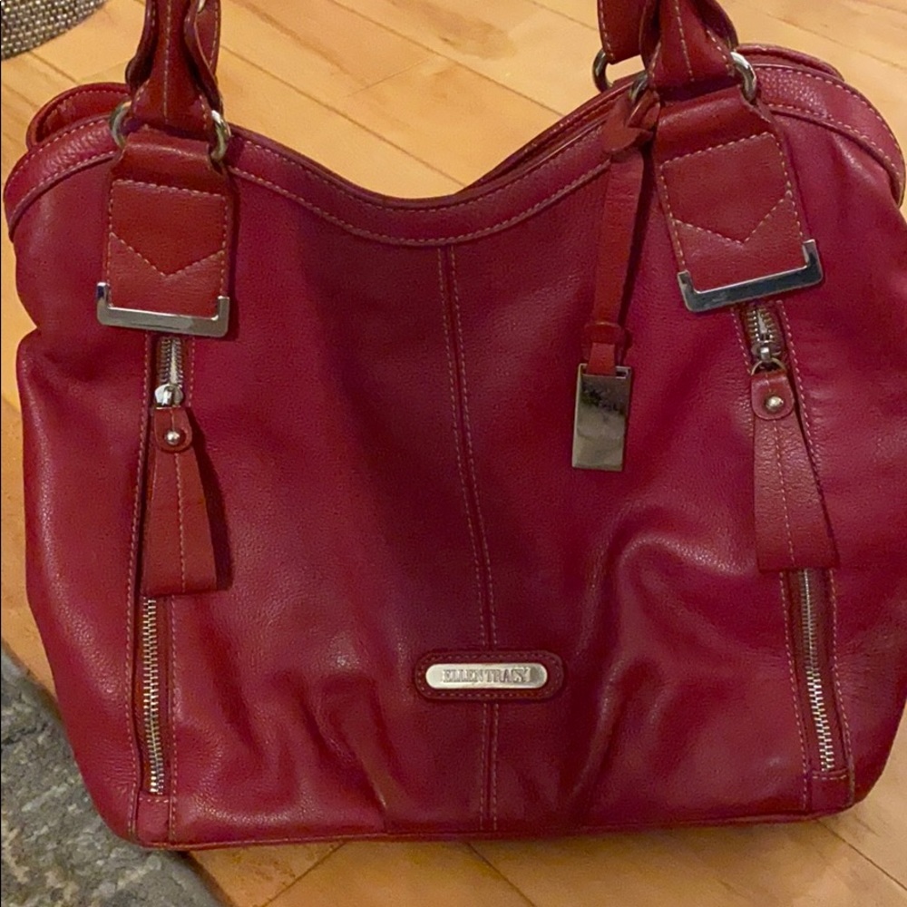Red leather purse, Ellen Tracy